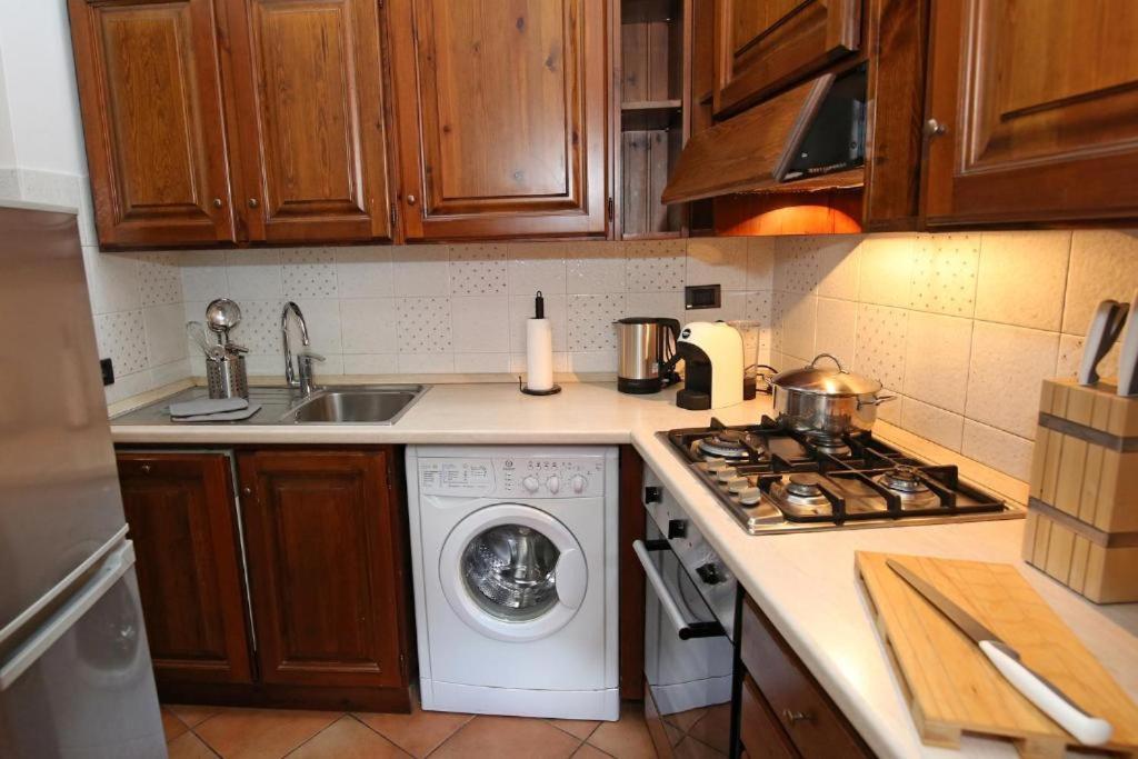 Mella Bellagio Al Porto - Apartment With Terraces Near The Lake - Parking ภายนอก รูปภาพ